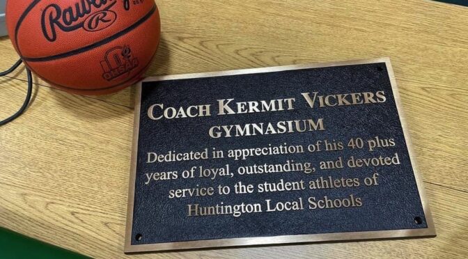 Huntington Honors Late Coach With Middle School Gym Renaming