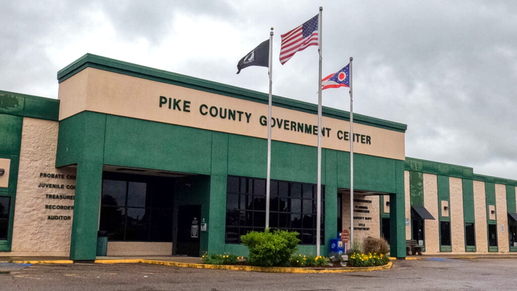 Pike County Government Center, Waverly, Ohio. Dan Ramey/Litter Media