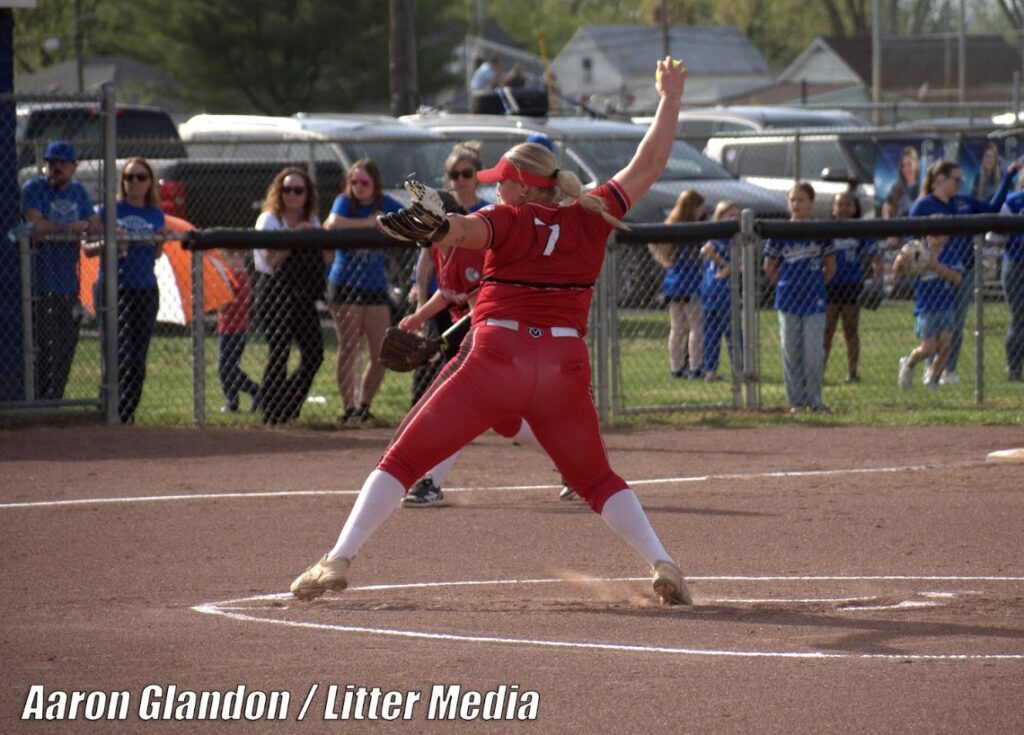 Hillsboro's Camryn Spruell fires pitch