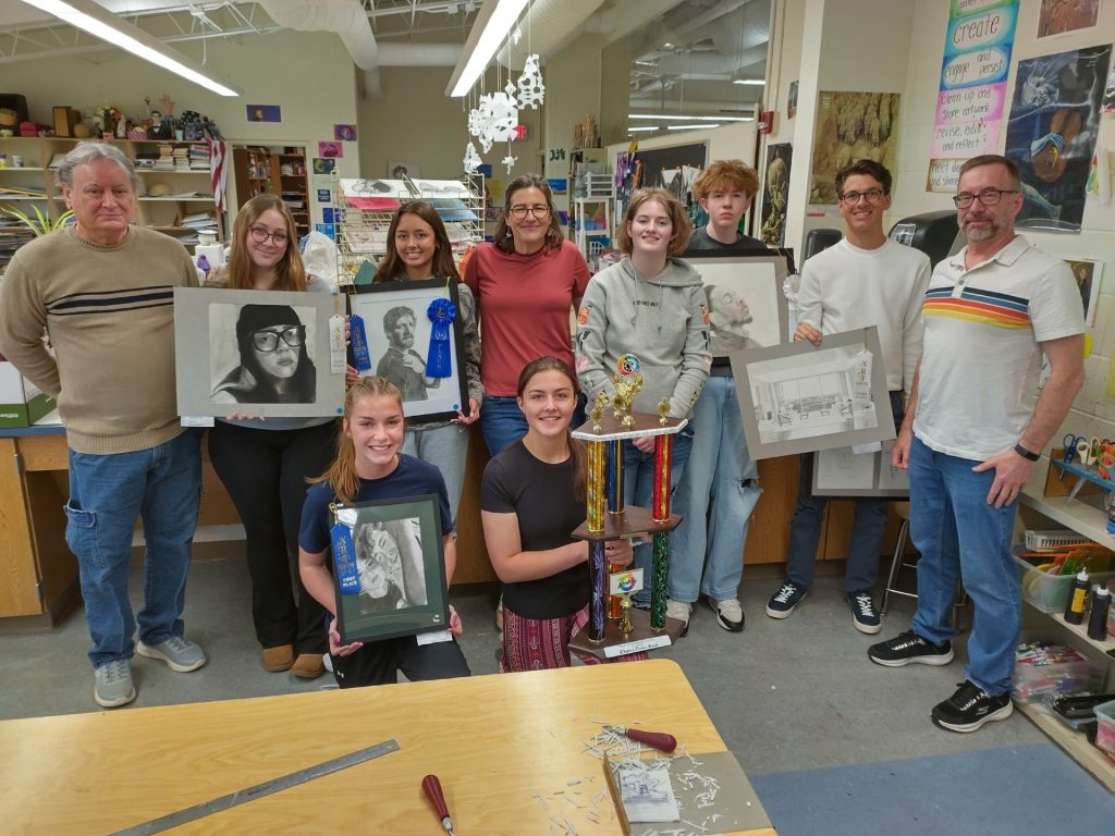 Teays Valley Art Students from 2025's event. 
