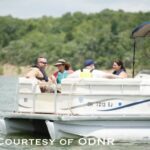 05-02 Pontoon boaters